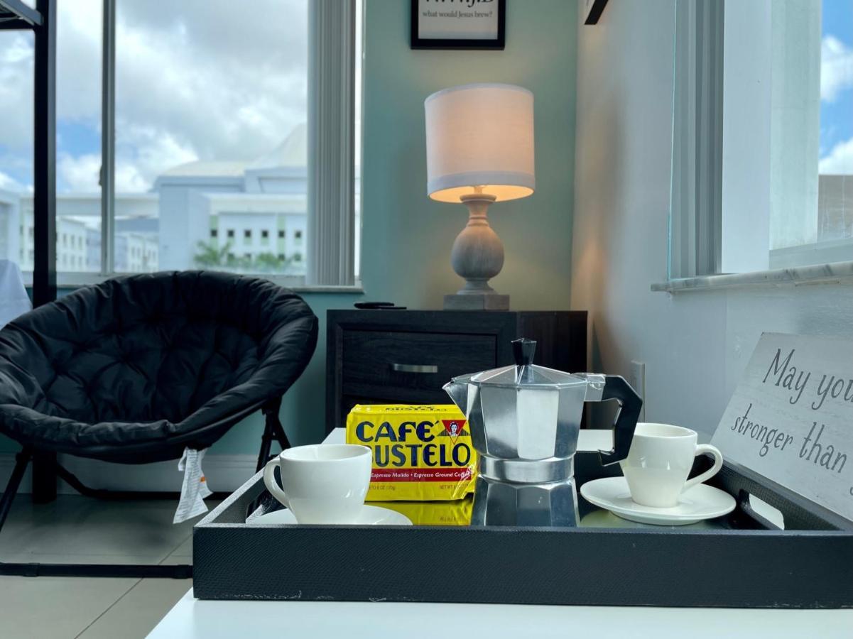 מיאמי Marlins Park Suites - Apartment 4 - Cafe Colada Suite מראה חיצוני תמונה